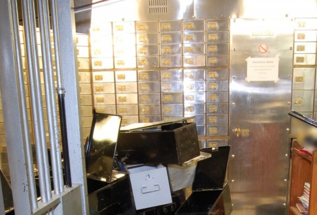 Hatton Garden Safe Deposit company raid