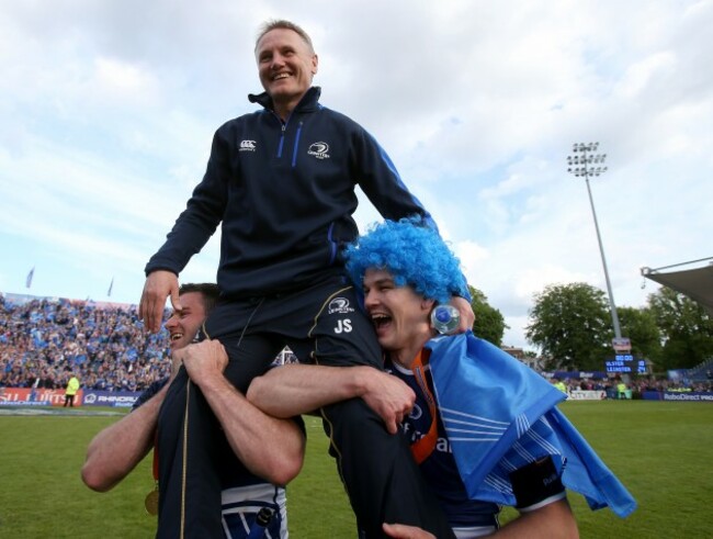 Fergus McFadden and Jonathan Sexton celebrate with Joe Schmidt