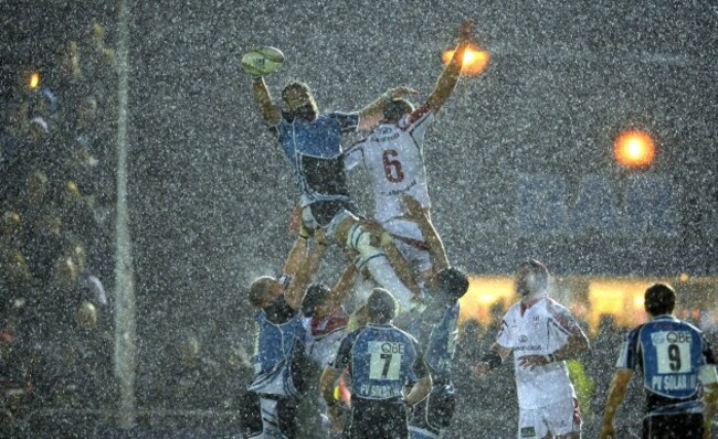 Josh Strauss takes the ball in the line out 19/10/2012