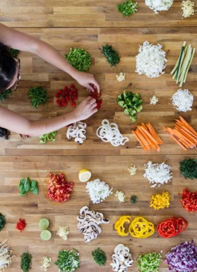 wright-spends-a-lot-of-time-organizing-the-foods-she-photographs