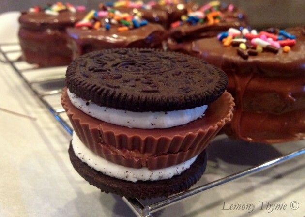 Chocolate-Dipped-Peanut-Butter-Cup-Stuffed-Oreos-1024x729