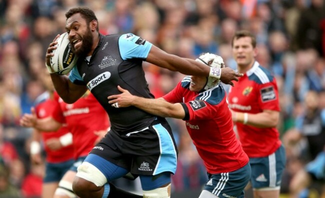 Leone Nakarawa and Duncan Williams