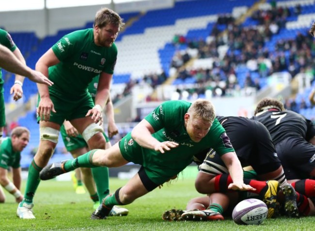 Tom Court jumps on a loose ball