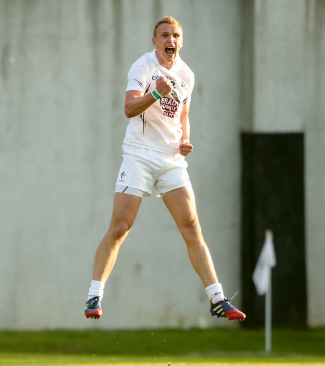 Tommy Moolick celebrates kicking the equalising point