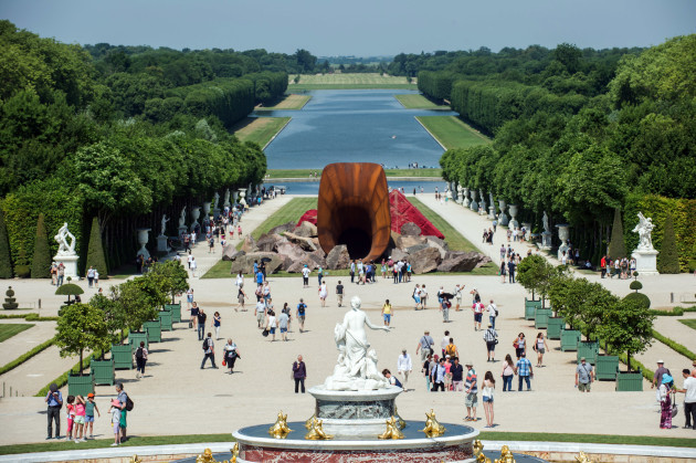 APTOPIX France Versailles Sculpture