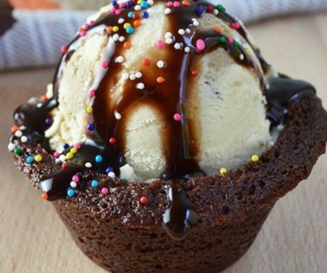 Ice Cream Sundae Brownie Bowls