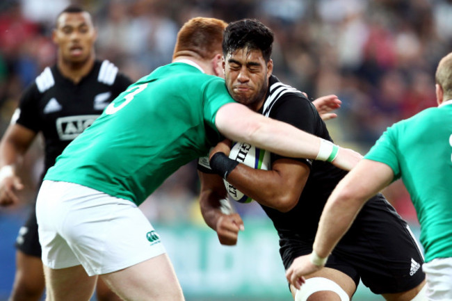 Oisin Heffernan tackles Akira Ioane