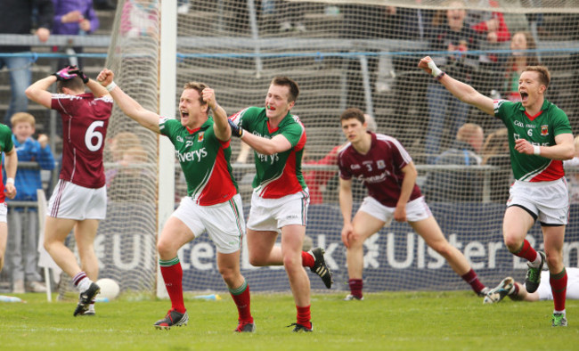 Andy Moran celebrates with Cillian O'Connor