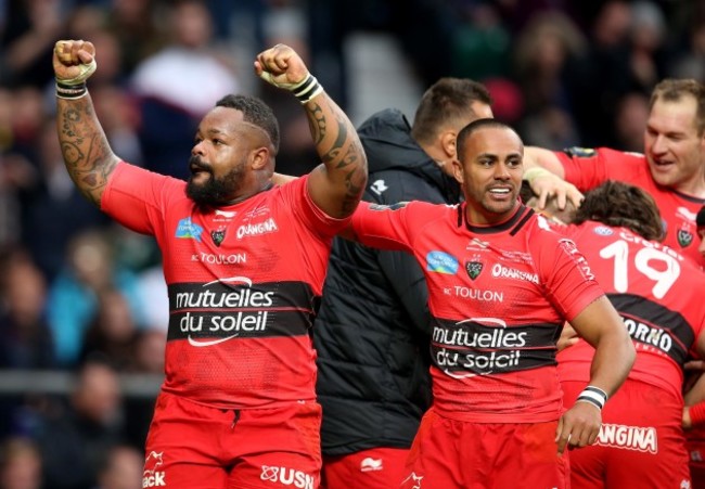 Mathieu Bastareaud celebrates Drew Mitchell's try