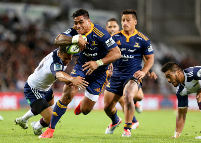 Malakai Fekitoa on his way to scoring a try