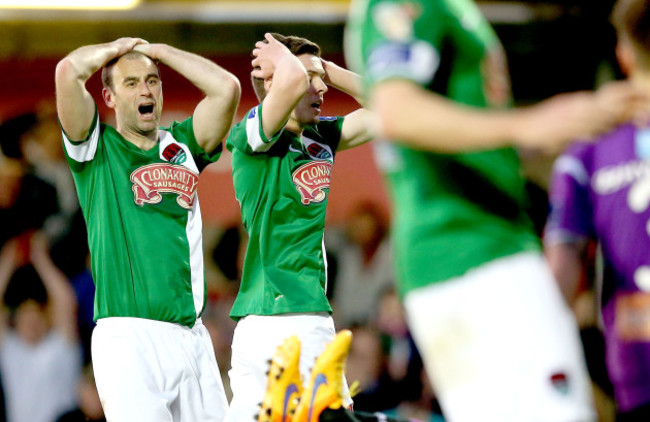 Dan Murray and Garry Buckley react after a missed chance