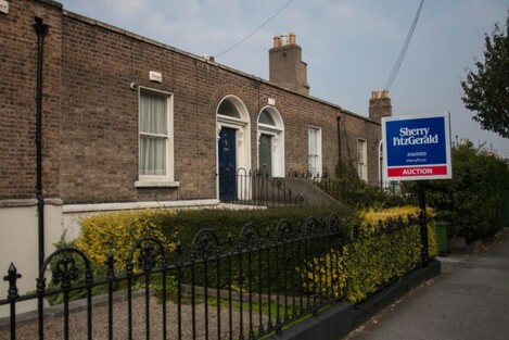 for sale sign