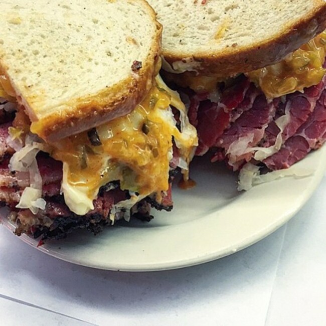 Can't decide between pastrami or corned beef? Get a combo! Half/half of whatever you want to try. #food #foodie #foodporn #ryebread #pastrami #cornedbeef #swisscheese #russiandressing #yum #meat #les #nyc #katz #katzs #katzdeli #katzsdeli