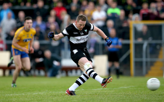 Adrian Marren scores a penalty