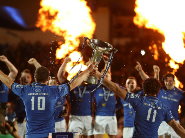 Jonathan Sexton and Isa Nacewa lift the Amlin Cup Trophy
