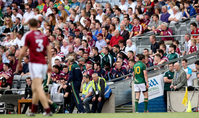 Graham Reilly leaves the field after being black carded