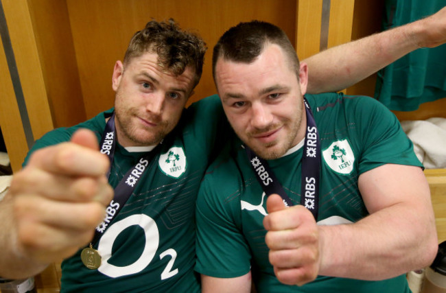 Jamie Heaslip and Cian Healy celebrate