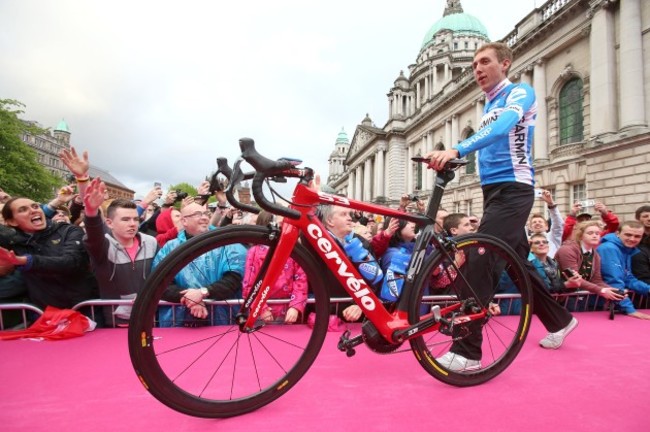 Cycling - 2014 Giro D'Italia - Team Presentations - Belfast City Hall