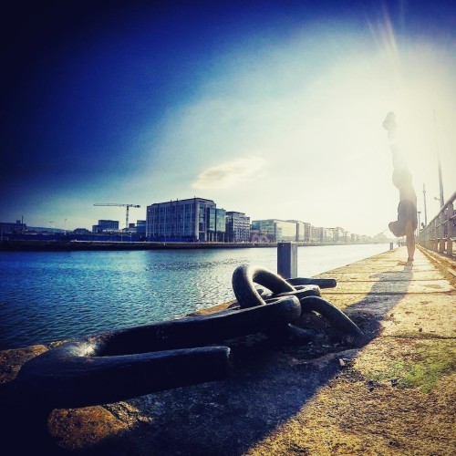 Remi on Instagram: ☀️One last handstand in Dublin ✋⚓️✋ #1989 #1989tourdublin #GoPro @gopro #tempestfreerunning #dublin