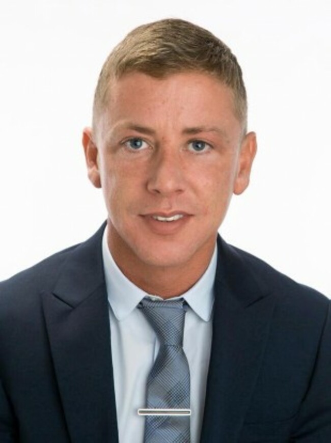 1185681_281142455381513_431111918_n-2-310x415-2