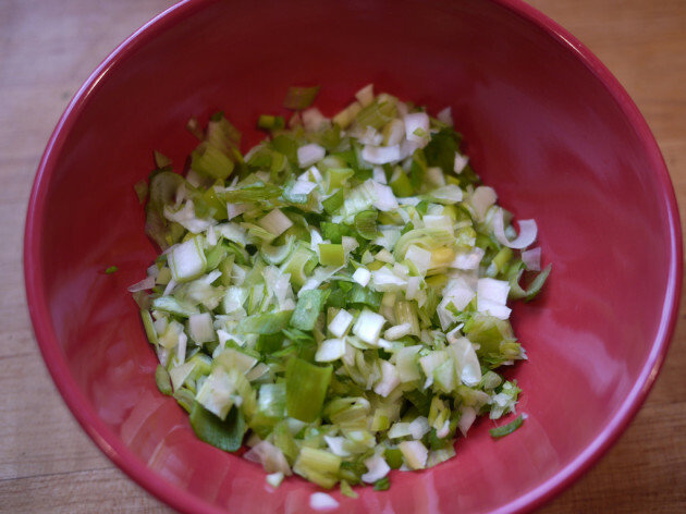 Spanakopita - Chopped scallions