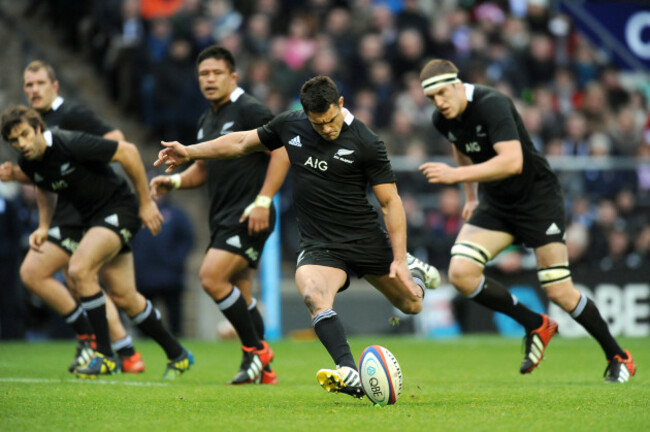 Rugby Union - QBE International - England v New Zealand - Twickenham