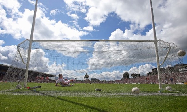 James O'Donoghue scores a penalty