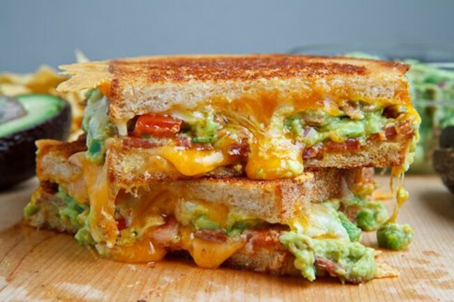 Bacon+Guacamole+Grilled+Cheese+Sandwich+500+1944