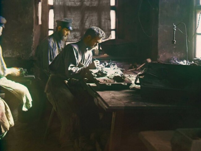 the-kasil-iron-works-plant-founded-in-1747-and-known-for-its-high-quality-of-cast-iron-products-had-a-work-force-of-more-than-3000-people-during-the-time-in-which-this-photograph-was-taken-in-1910