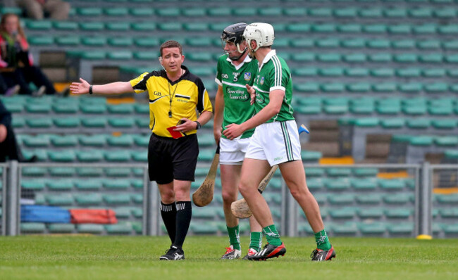 Barry O'Connell gets a red card