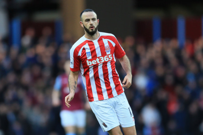 Soccer - Barclays Premier League - Aston Villa v Stoke City - Villa Park