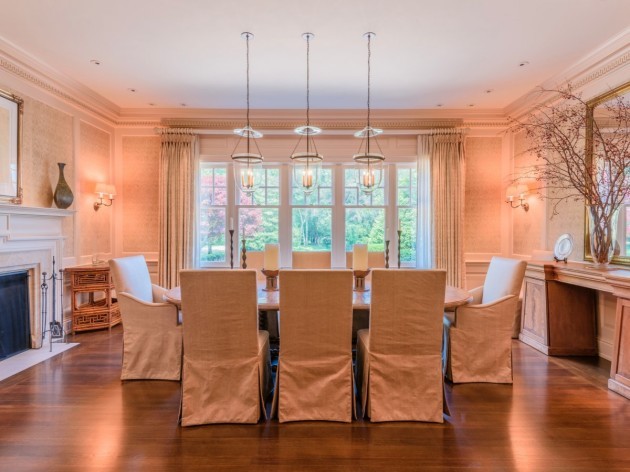 for-dinners-the-estate-has-a-formal-dining-room-with-a-slightly-more-modern-finish