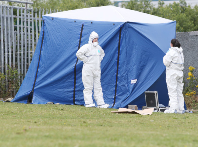 21/7/2015 Forensic Teams check where a body was fo