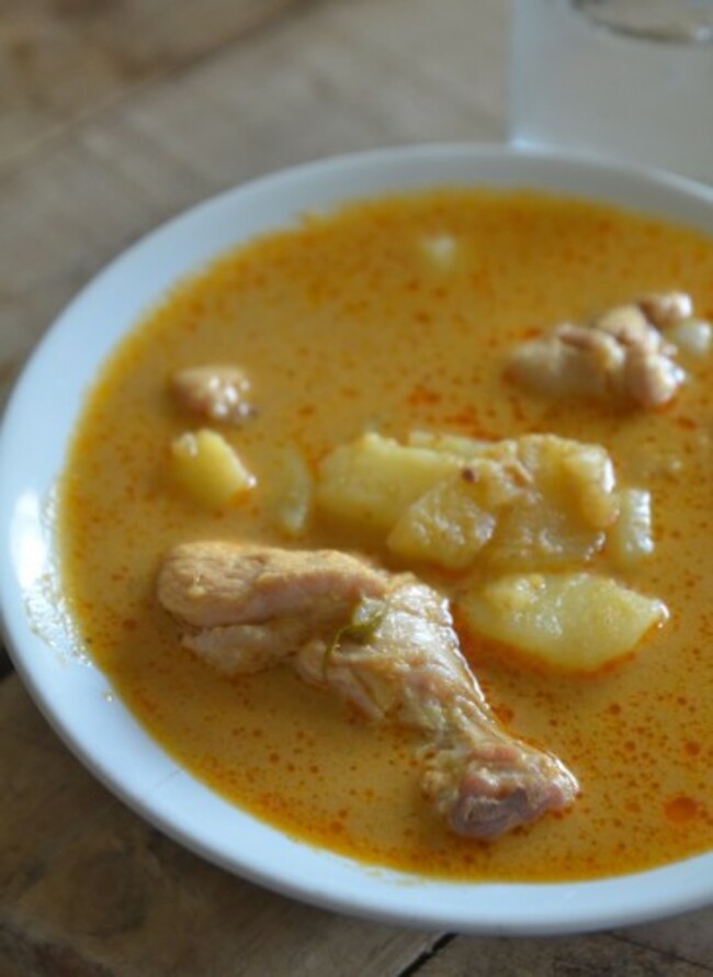 Kaeng_kari_kai