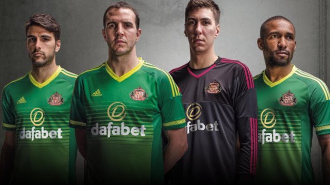 Sunderland-15-16-Away-Kit (1)