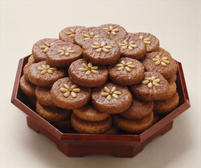 yakgwa, honey cookies