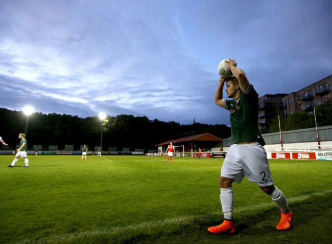 Colm Horgan takes a throw