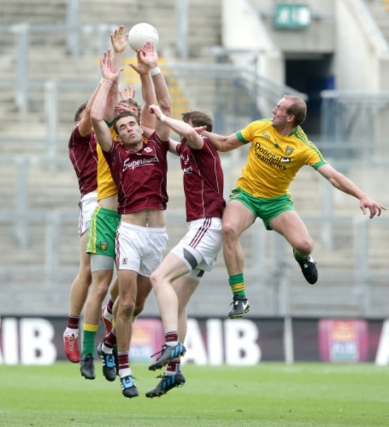 Hugh McFadden and Neil Gallagher with Thomas Flynn, Fiontan O Curraoin, and Damien Comer