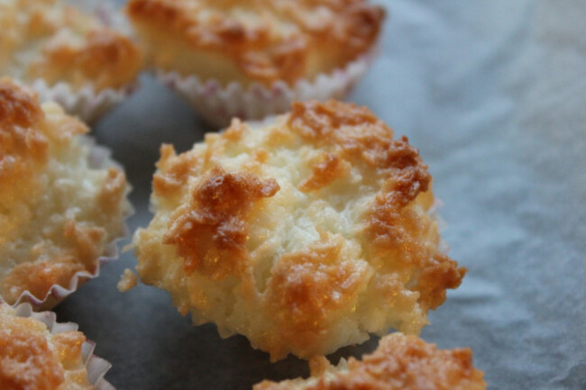 Coconut macaroons