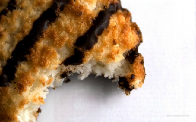 coconut macaroon