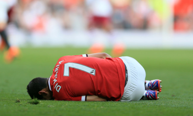 Soccer - Barclays Premier League - Manchester United v Aston Villa - Old Trafford