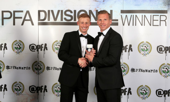 Soccer - PFA Player of the Year Awards 2015 - Grosvenor House Hotel