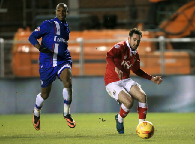 Soccer - Johnstone's Paint Trophy - Area Final - Second Leg - Bristol City v Gillingham - Ashton Gate