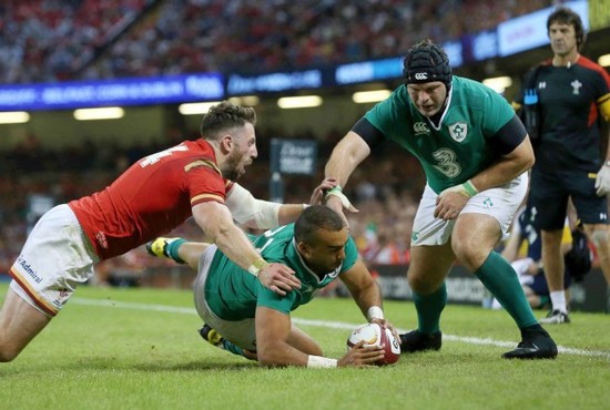 Simon Zebo scores a try