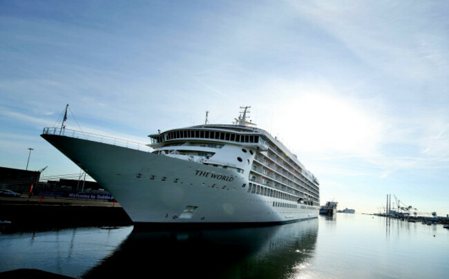 NO FEE THE WORLD DOCKS IN DUB MX-7