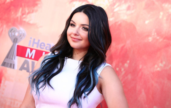 2015 iHeartRadio Music Awards - Arrivals - Los Angeles