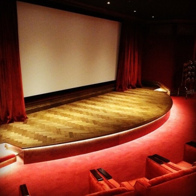 Did you know we show up to three movies a day in our #cinema? Classic films available exclusively for our guests, and of course a nightly #screening of #TheQuietMan! We even have #popcorn and #sweets to enjoy! #exclusive #cinema #movies #screen #screenings #luxuryholiday #familyfriendly #vacation #holiday #cong #mayo #castle #irishcastle #ireland #discoverireland #film #classicfilm #leadinghoteloftheworld #RCHexperiences #RCHfamily