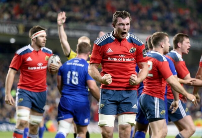 Peter O'Mahony celebrates at the end of the match