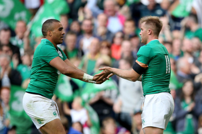 Luke Fitzgerald celebrates his try with Simon Zebo