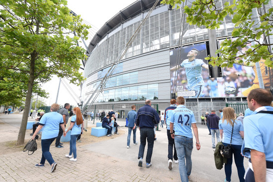 Soccer - Barclays Premier League - Manchester City v Chelsea - Etihad Stadium